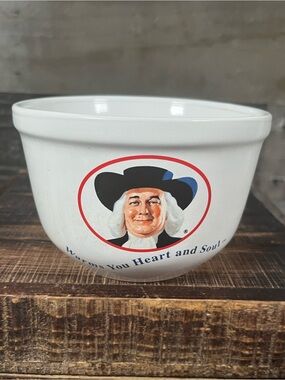 Vintage Quaker Oats Cereal Oatmeal White Bowl "Warms Your Heart and Soul" 1999